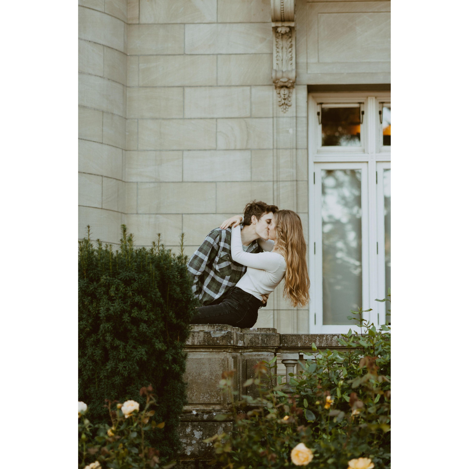 Engagement photos in Oregon