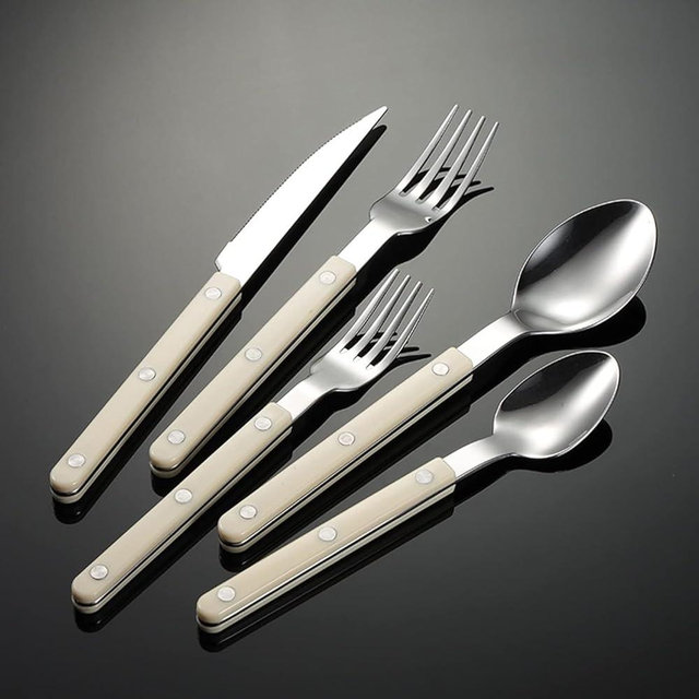 ZILNEHZ Silverware Set 30 Piece White Handle Flatware Cutlery Set for 6, 18/10 Stainless Steel Silverware Utensil Sets Durable Mirror Polished for Home Kitchen Restaurant Wedding Holiday Party