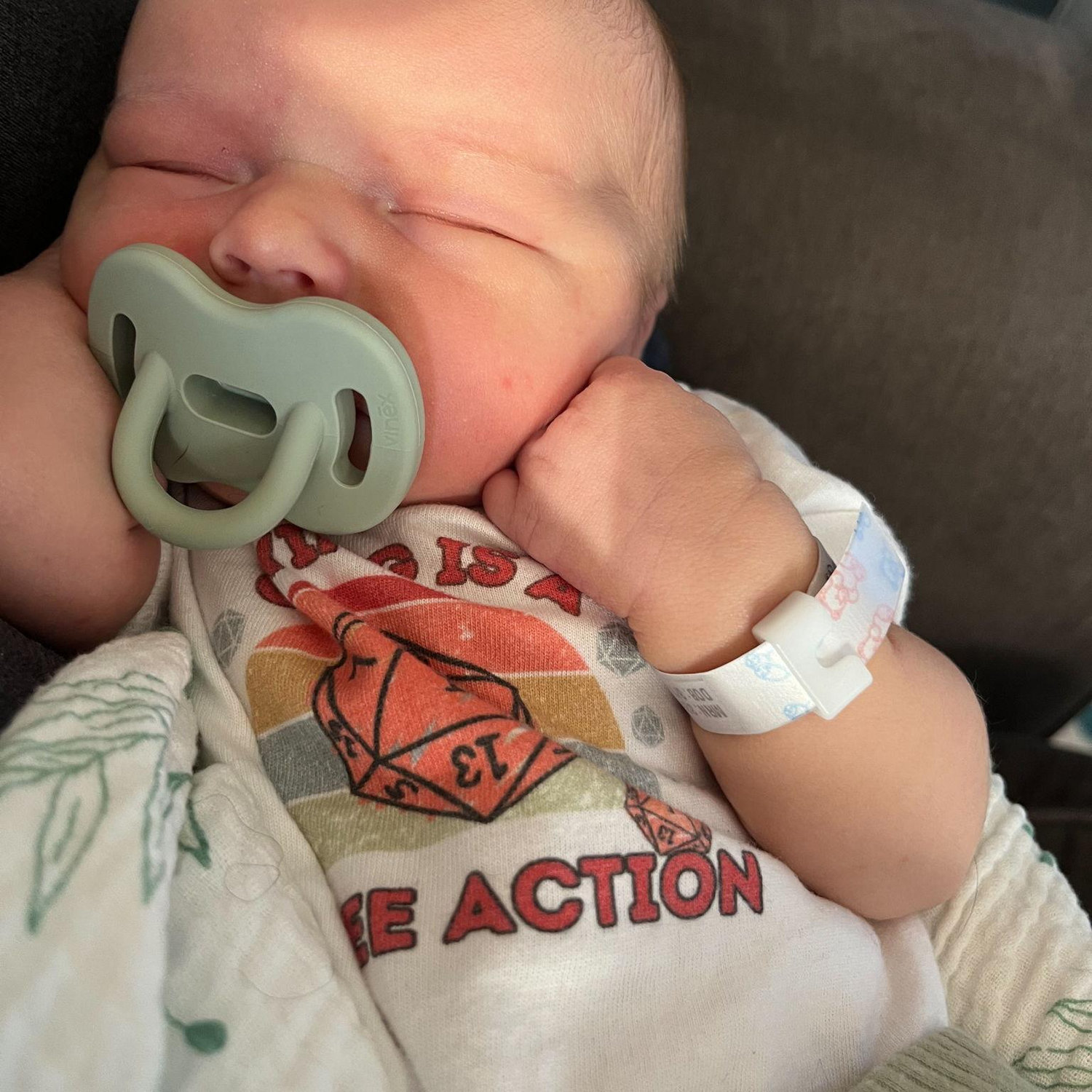Starting Matilda's exposure to D&D early with her coming home from the hospital outfit