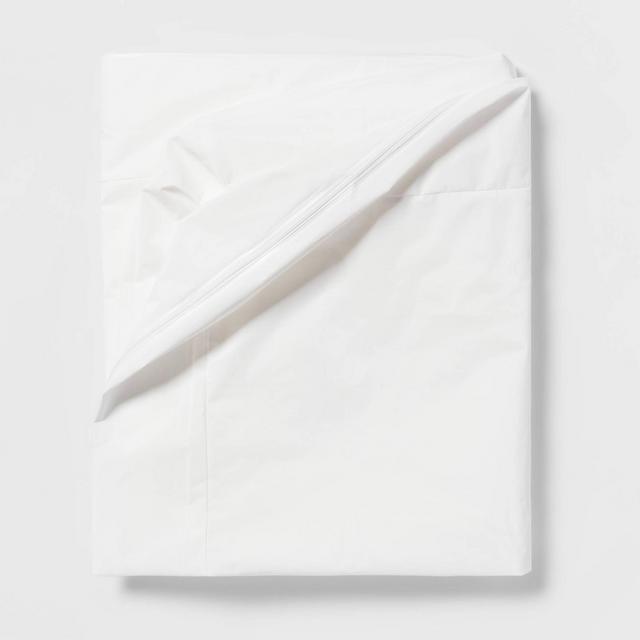 King Waterproof Zippered Mattress Protector - Room Essentials™