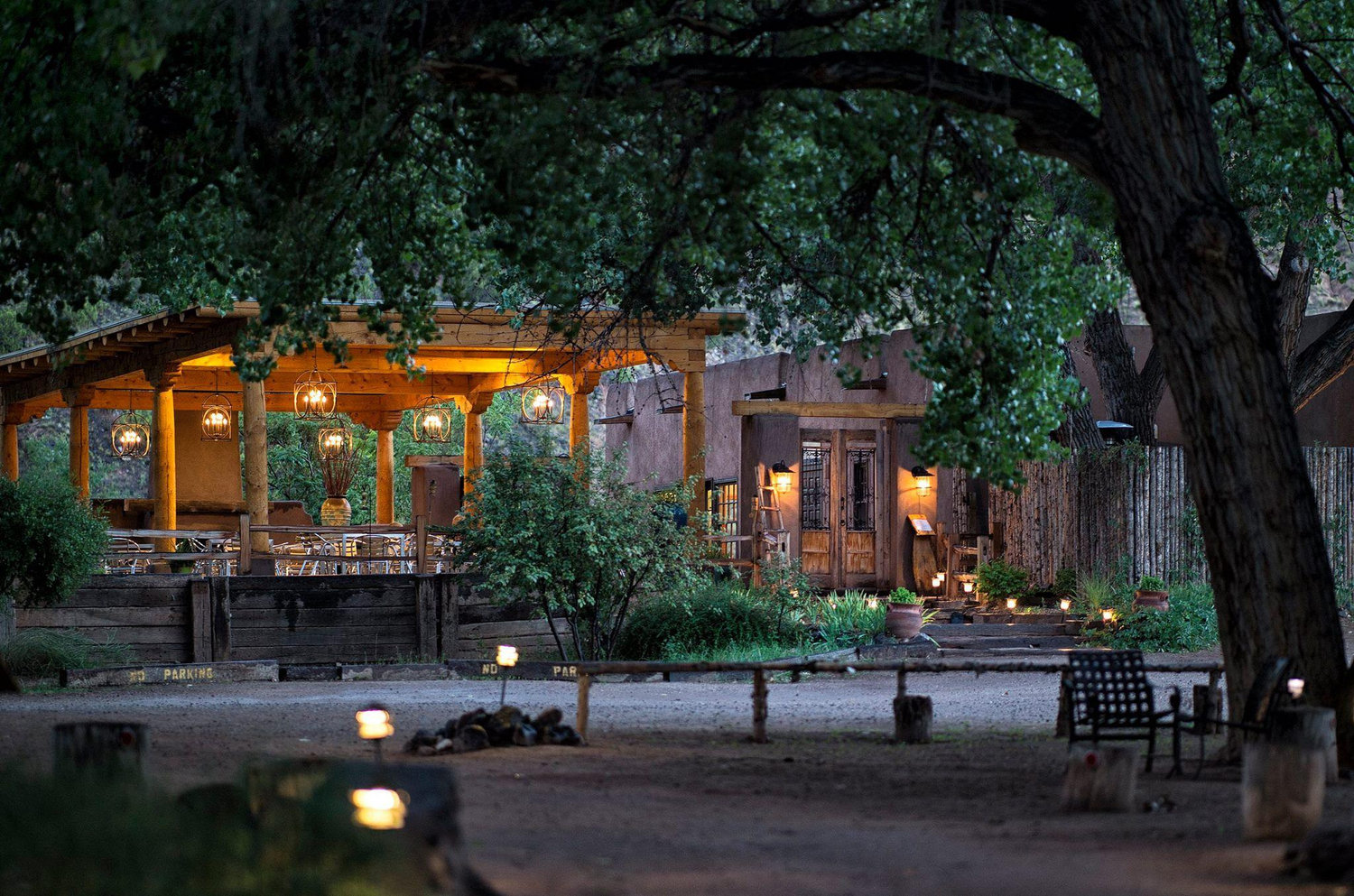 The Wedding Website of Hannah Davenport and Kyle McFarland