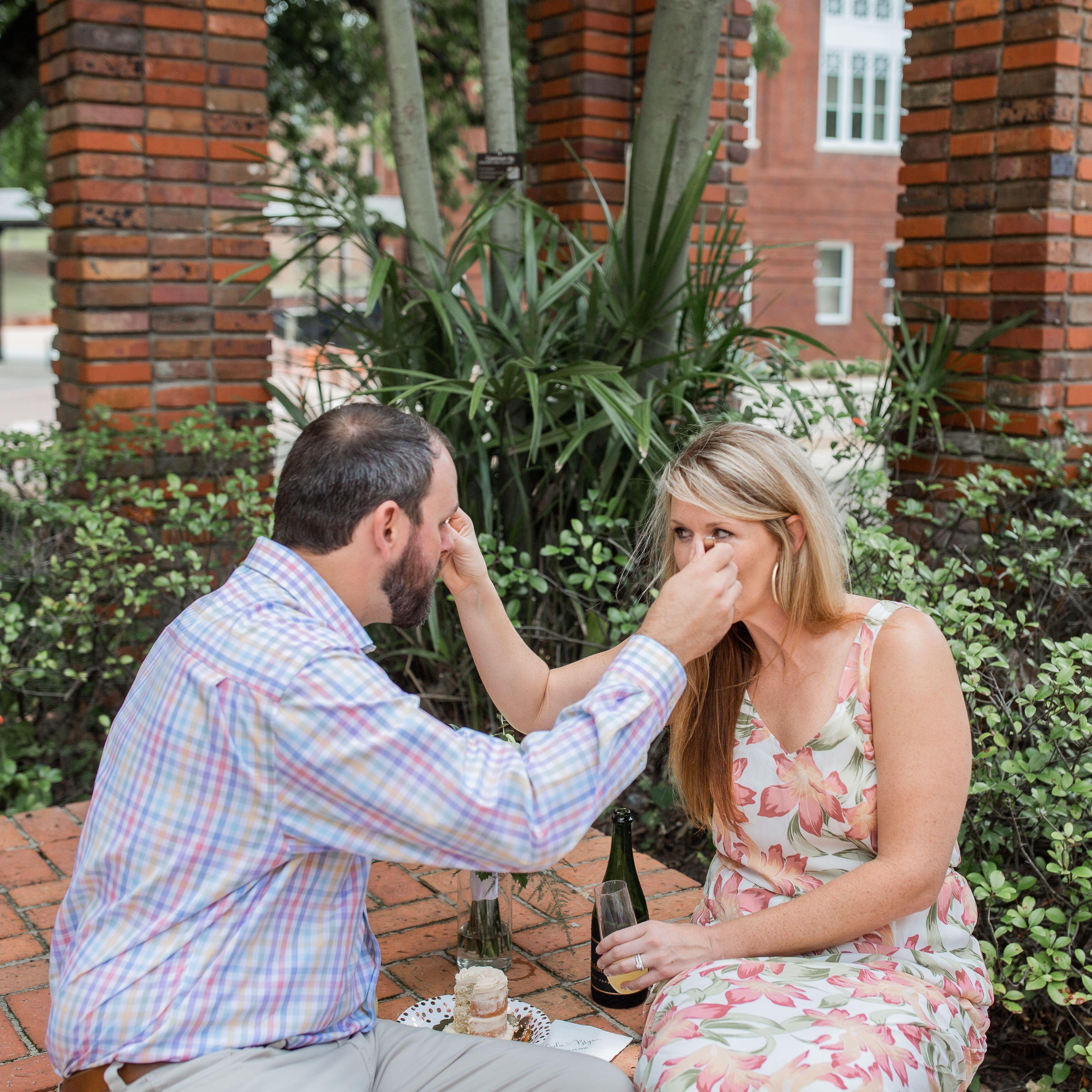 We tasted our cake and had a very special day. May 23, 2020.