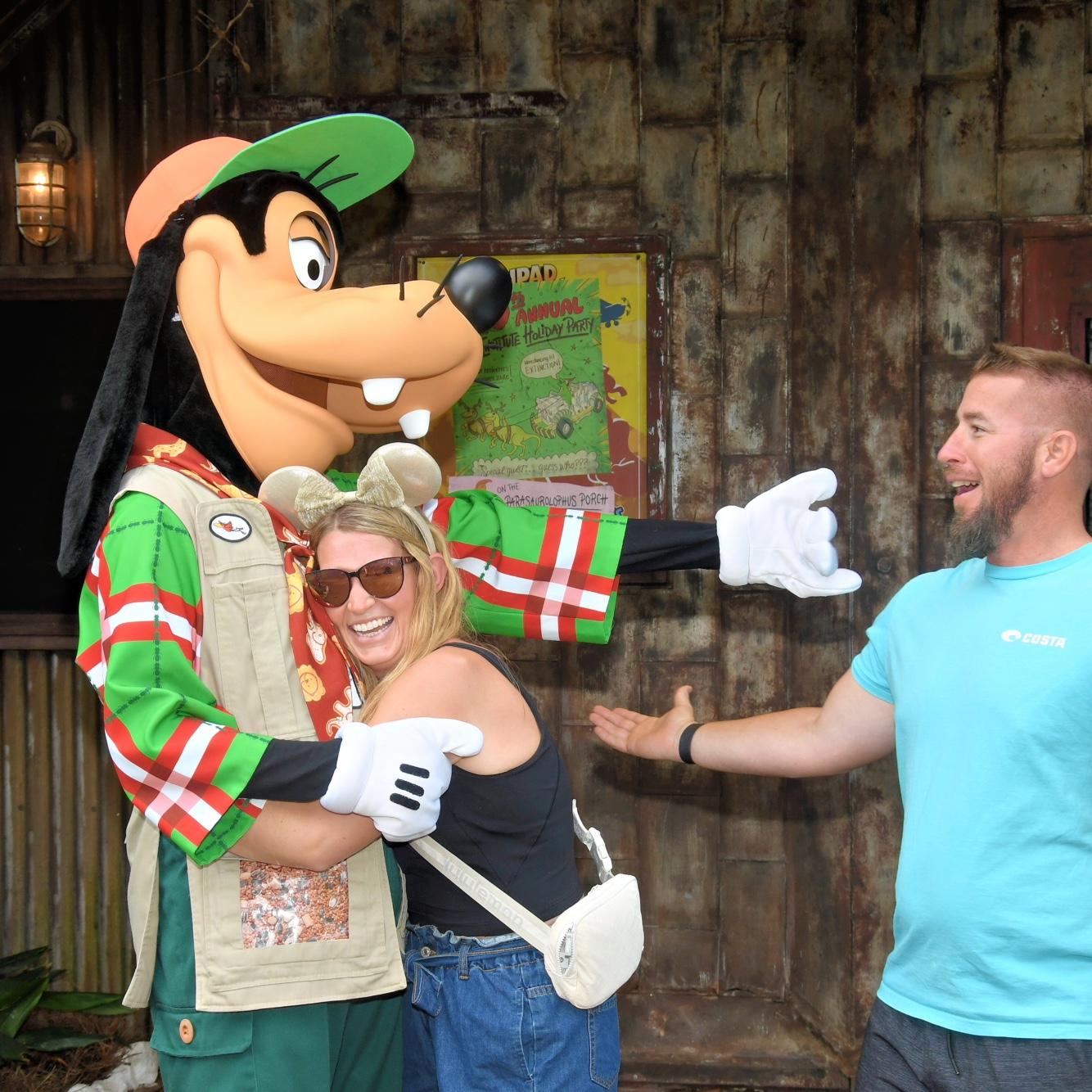 Goofy tried to steal Mel