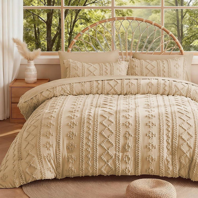 MR&HM Khaki Boho Comforter Set Queen, Tufted Boho Bedding Set, Farmhouse Shabby Chic Bed in a Bag with 1 Comforter, 2 Pillow Shams, 2 Pillowcases, 1 Flat Sheet, 1 Fitted Sheet for All Seasons
