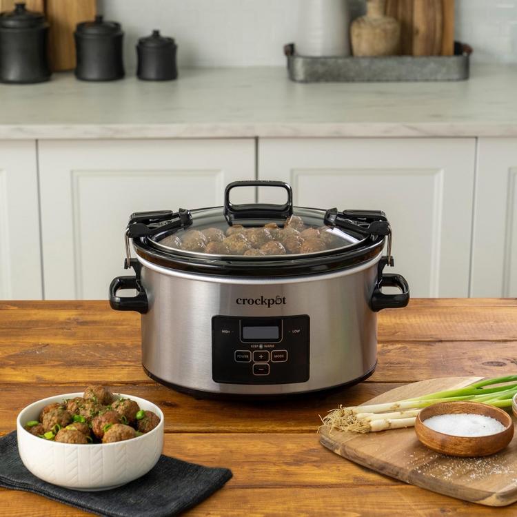 Crockpot 7-Quart Programmable Slow Cooker with Locking Lid and Little  Dipper Food Warmer