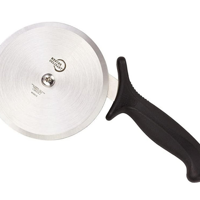 Mercer Culinary Millennia Pizza Cutter, 5 Inch Wheel, Black