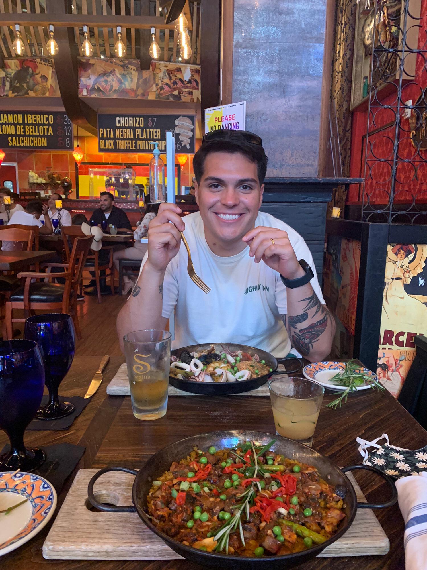 “Honeymoon” Week : A little Spanish Food & Music to end the day