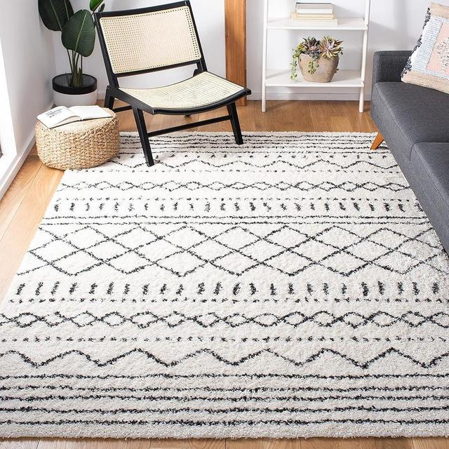 SAFAVIEH Arizona Shag Collection Area Rug - 6'7" x 9'2", Ivory & Black, Moroccan Design, Non-Shedding & Easy Care, 1.6-inch Thick Ideal for High Traffic Areas in Living Room, Bedroom (ASG741Z)