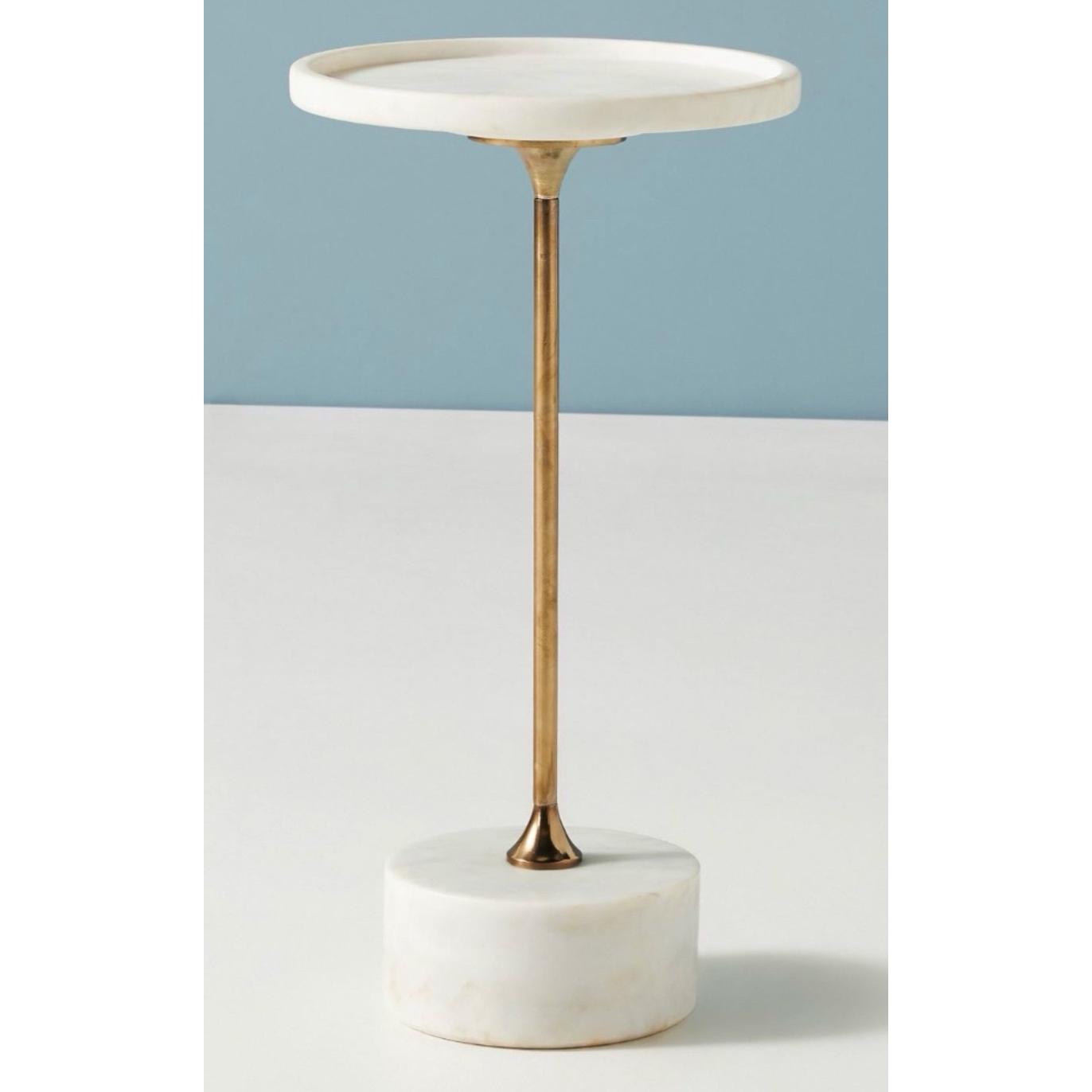 Swirling Marble End Table (medium)