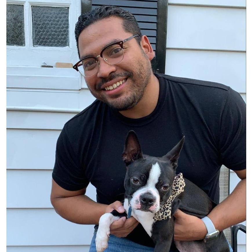 Con Papi. With Daddy!