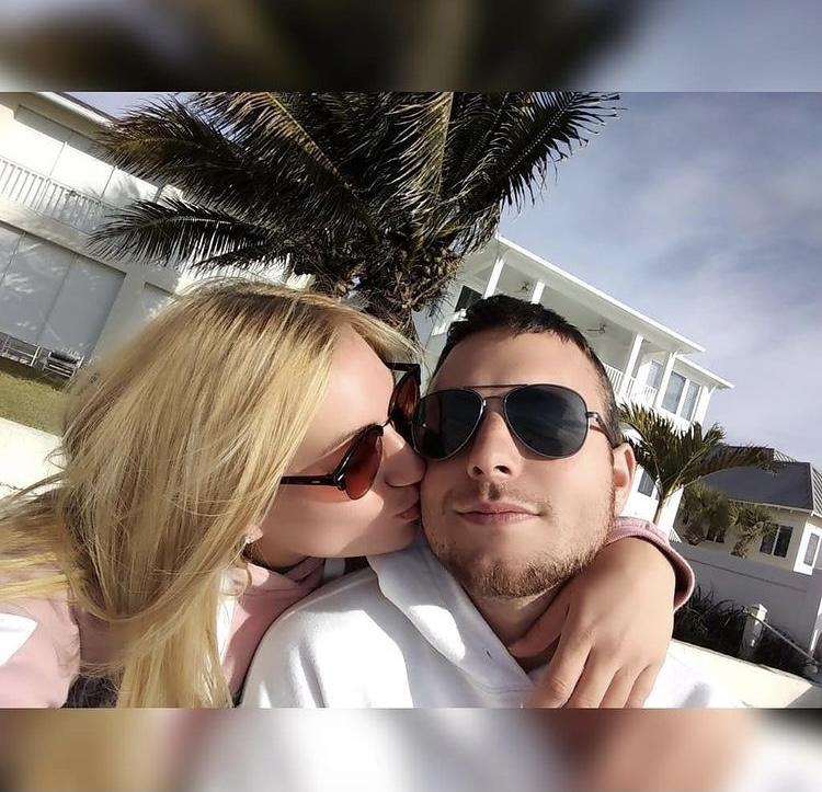 The Wedding Website of Brianna Tribbett and Beau Tribbett