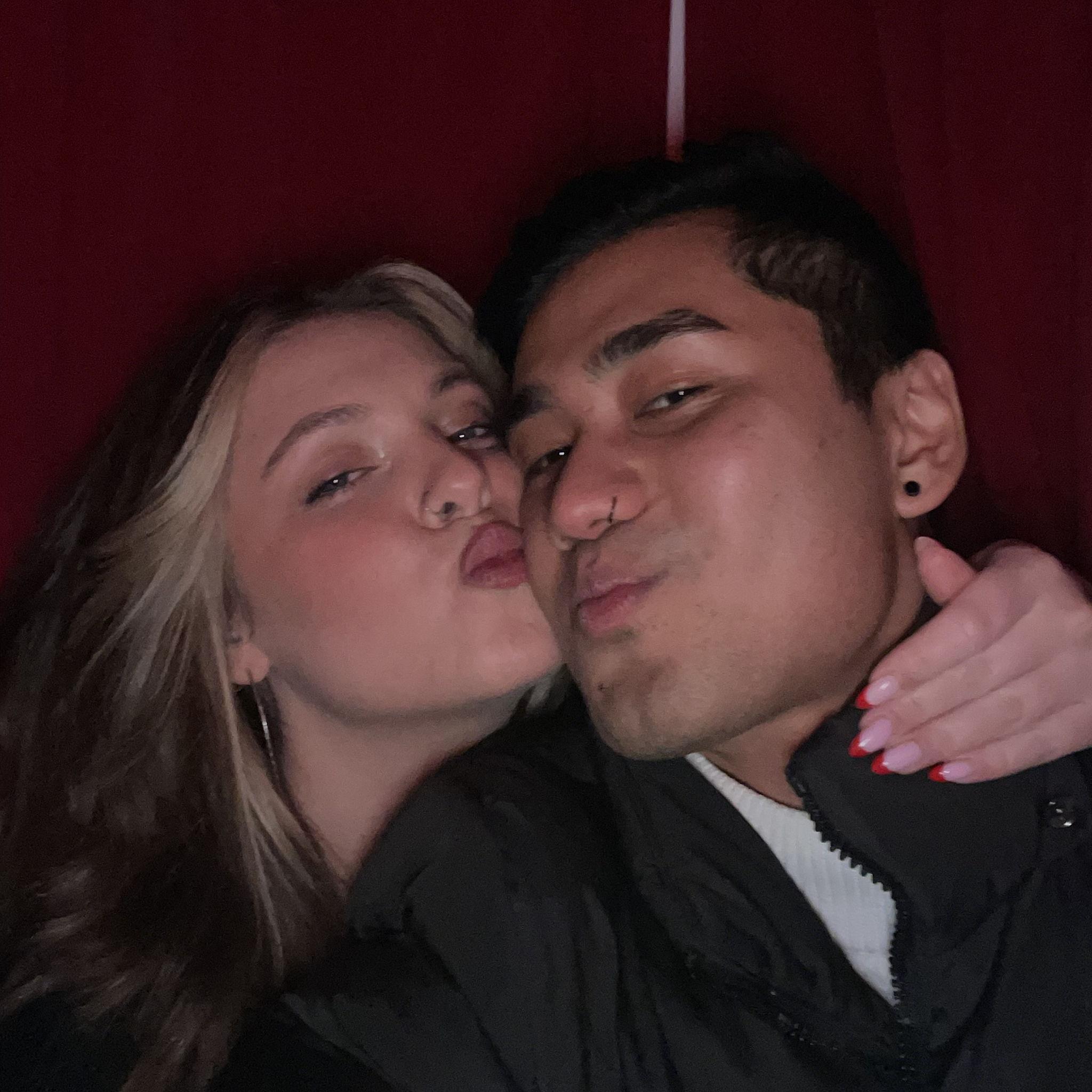 kisses,