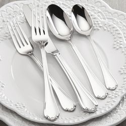 プレステージ　Recelula PP Essence 25mL 2本セット Lenox, Chelse Muse 65-Piece Flatware Set, Service for 12 | Zola