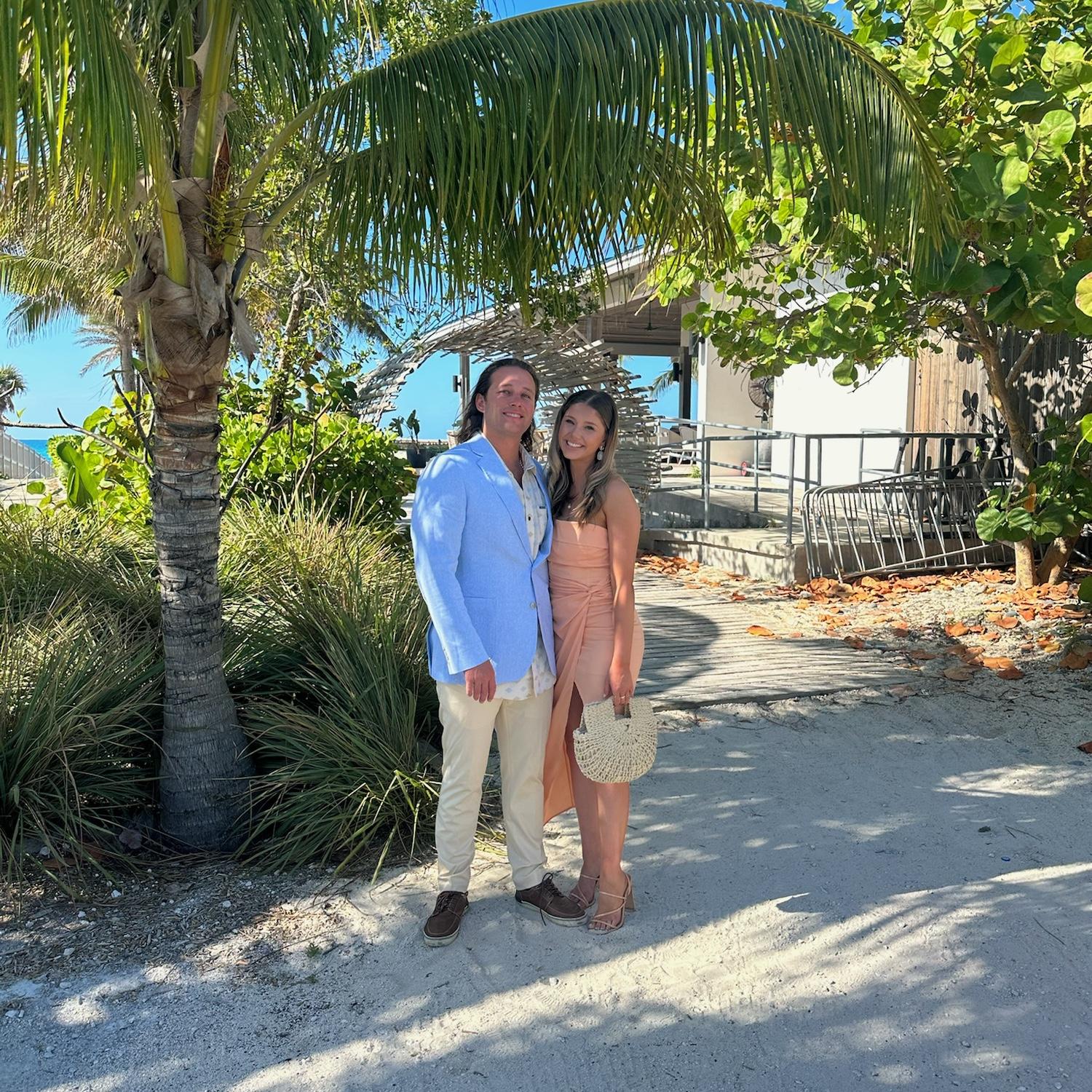 04.01.2023 | Lauren and Rosco’s wedding in Bimini & Owls in the Final Four in Houston