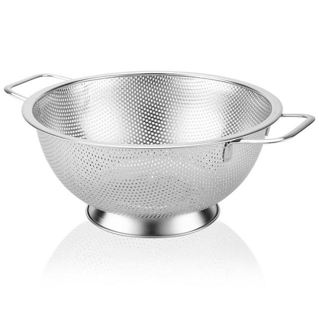 Colander for Kitchen, Colander Stainless Steel 3-Quart, Strainer for Kitchen Food for Fruits Vegetables Cooking Food, Dishwasher Safe