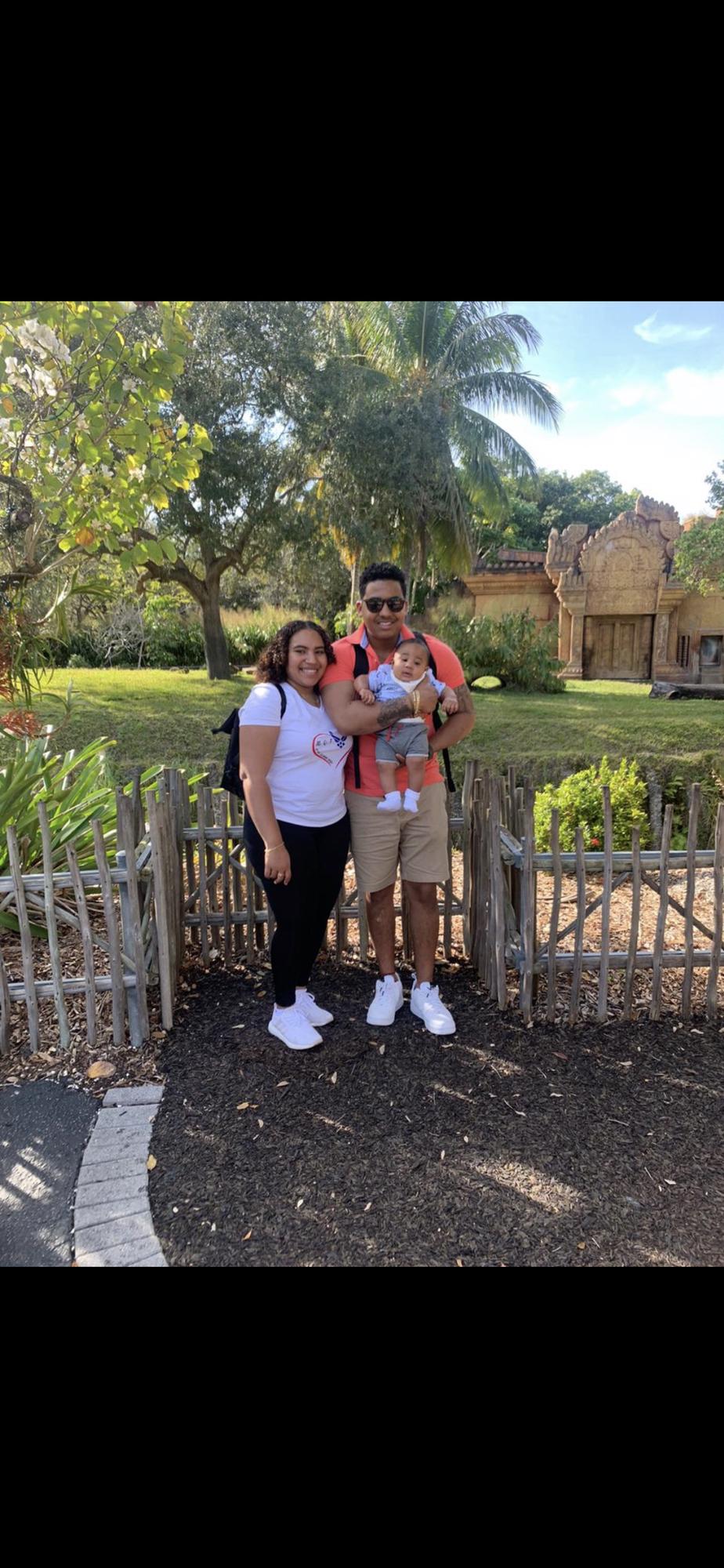 I got back from deployment in 2020, and took MJ to the zoo for the first time. Fun fact, the first time I saw MJ in person was when I returned from Kuwait 6 months later.