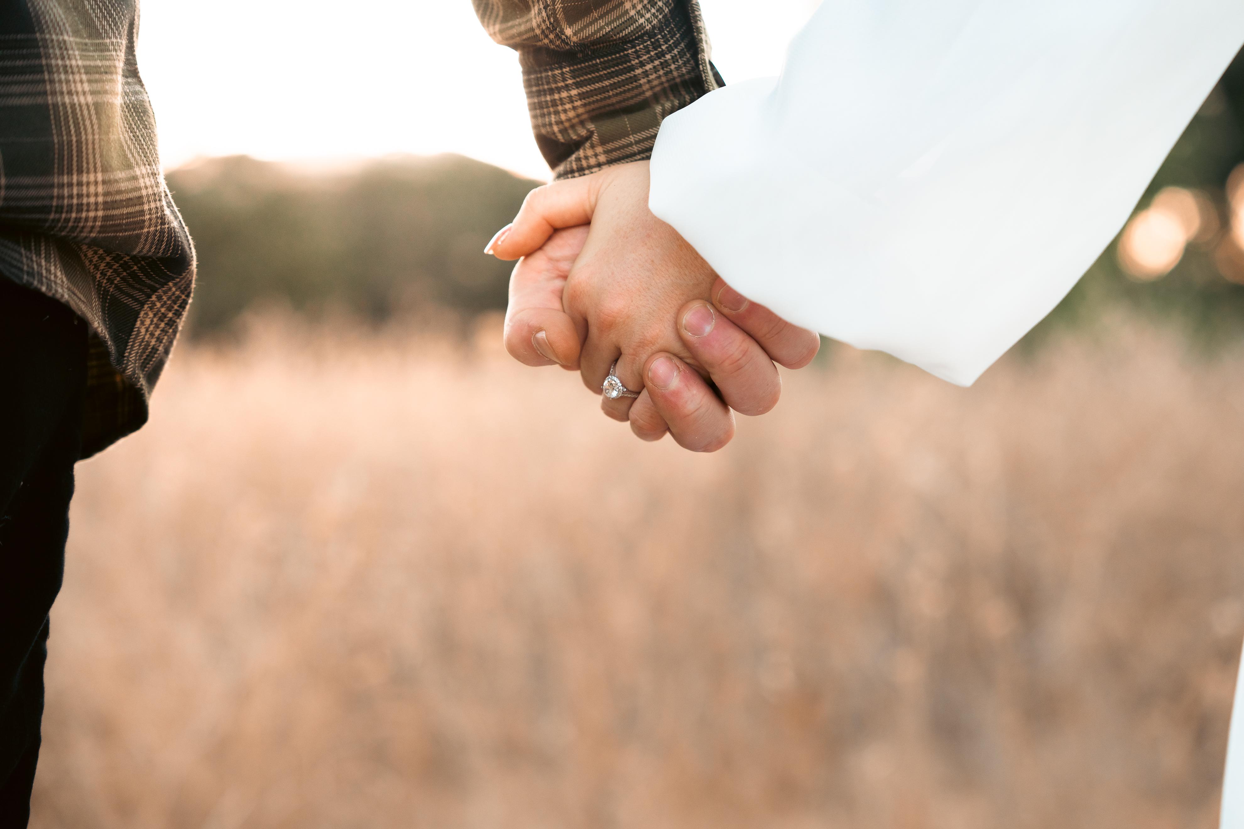 The Wedding Website of Ashley Constanza Humphrey and Roger Darien Westrup Jr.