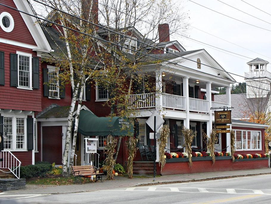 The Wedding Website of Jayna Guilford and Daniel Morse