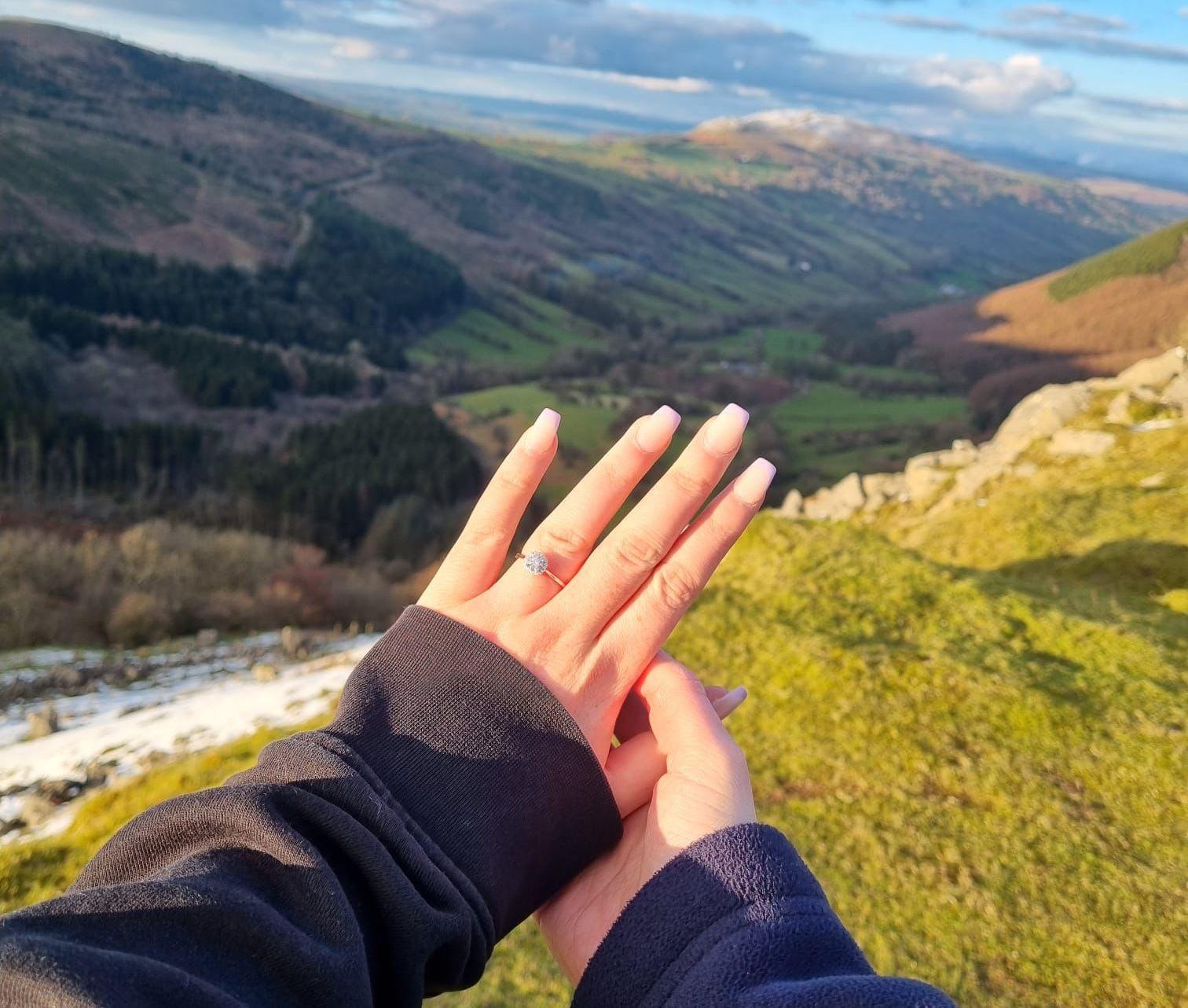 The Wedding Website of Lowrhi Thomas and Joe Head