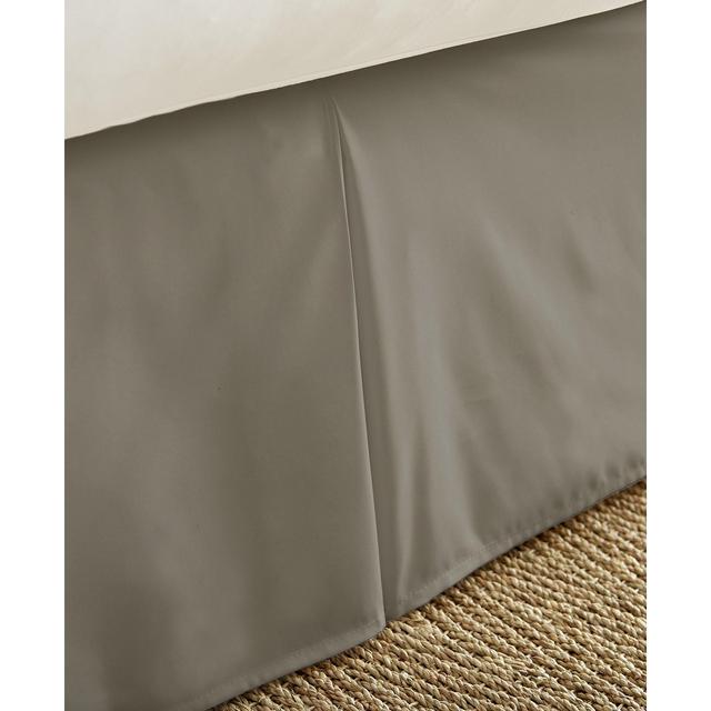 Brilliant Bedskirts by The Home Collection, Queen