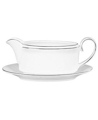 Dinnerware, Blanc sur Blanc Gravy Boat
