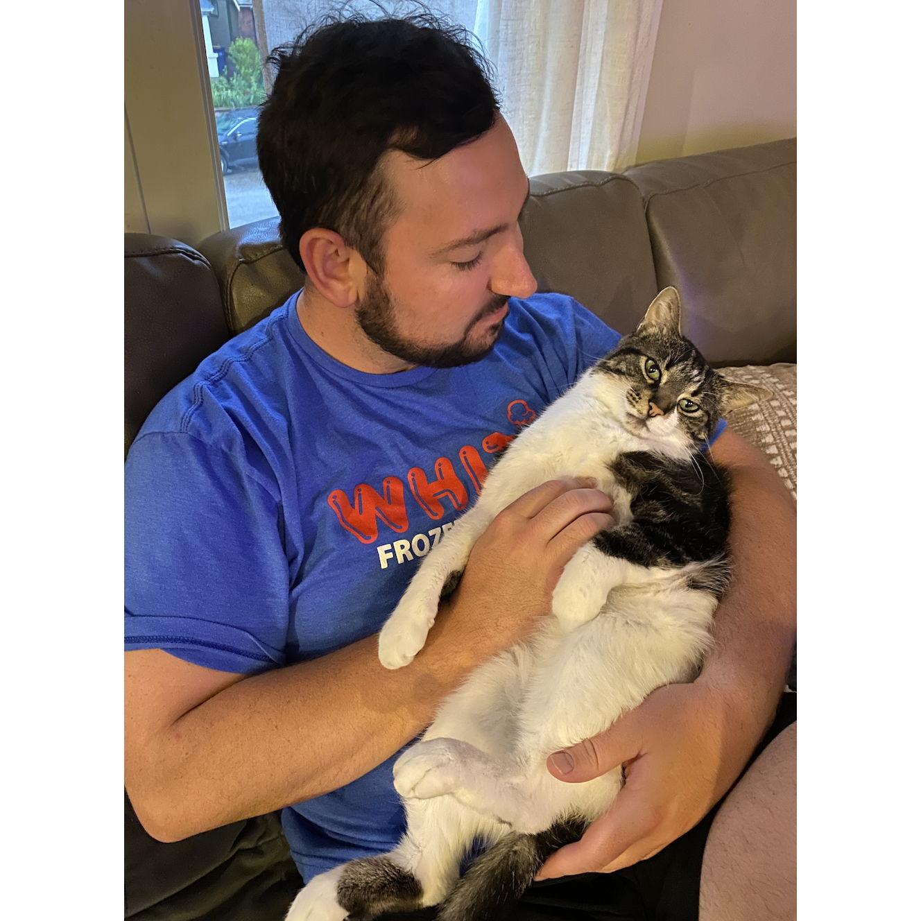 Logan becoming a cat dad (the best ever)