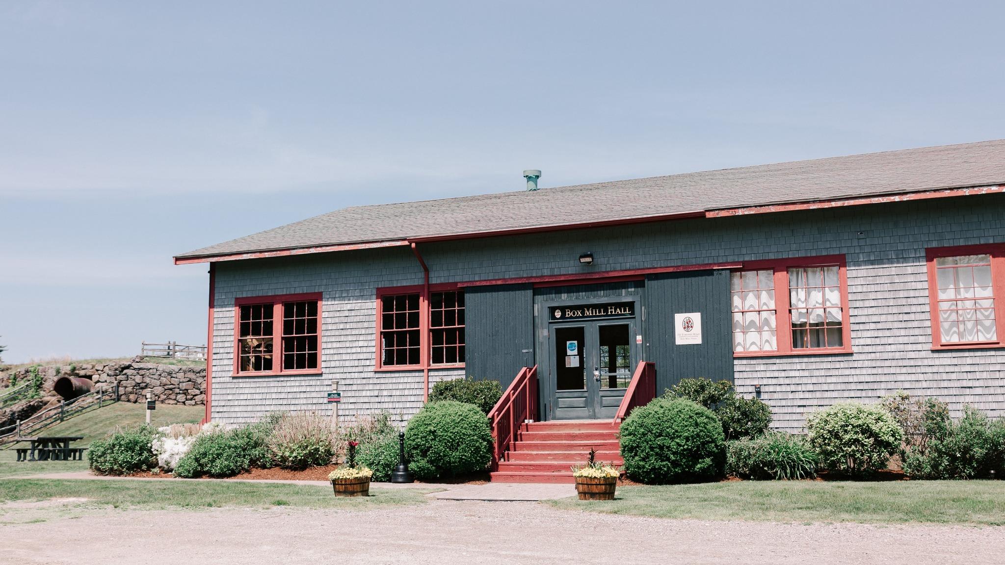 The Wedding Website of Mari Sawamura and Austin Fiedor