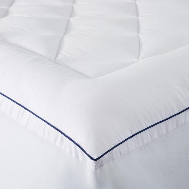Bloomingdale's Dreamweave Mattress Pad, Queen