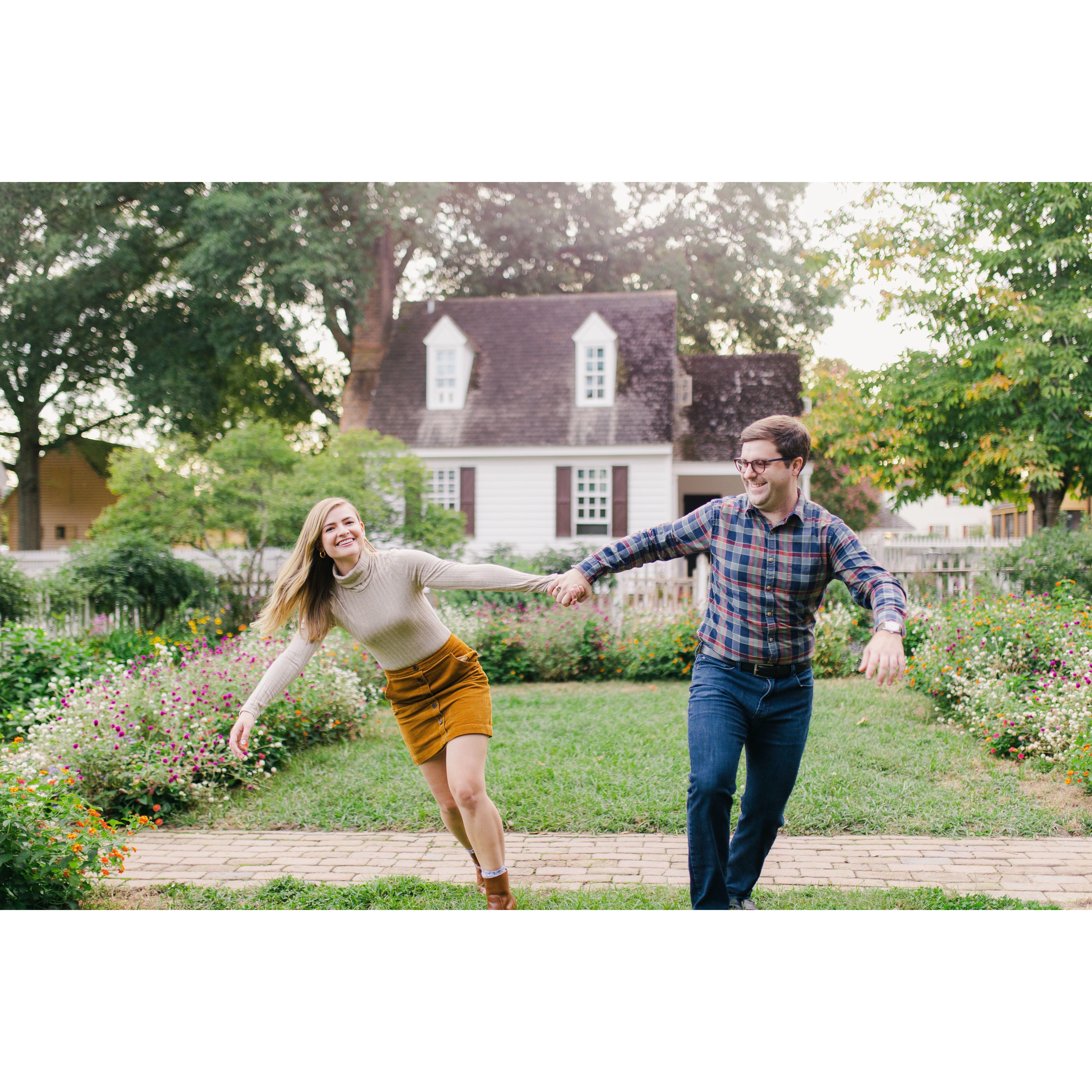 Engagement Photoshoot in Colonial Williamsburg - September, 2021