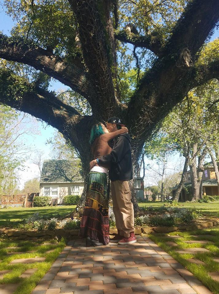The Wedding Website of Lisa Heck and Aaron Deitrick