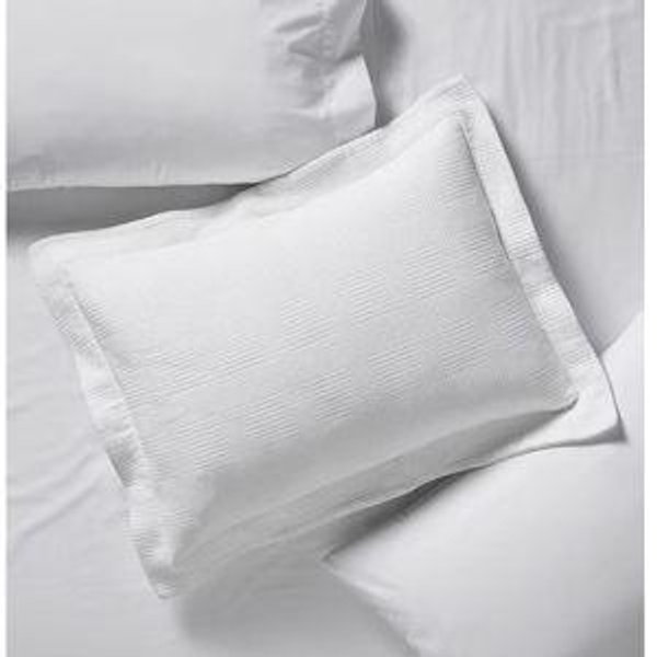 L.L.Bean Vintage Matelasse Block Pattern Cotton Sham
