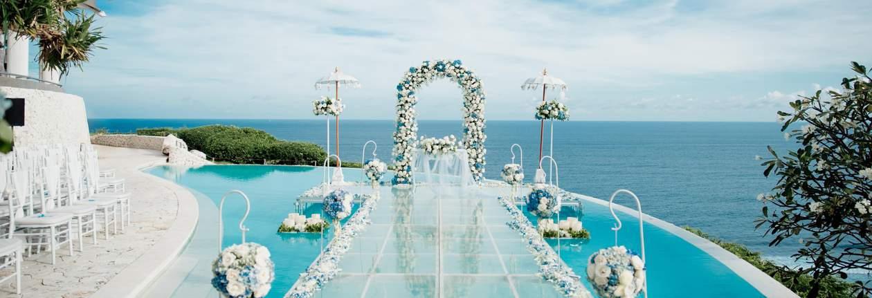 The Wedding Website of Damon Kelly and Daria Protsenko