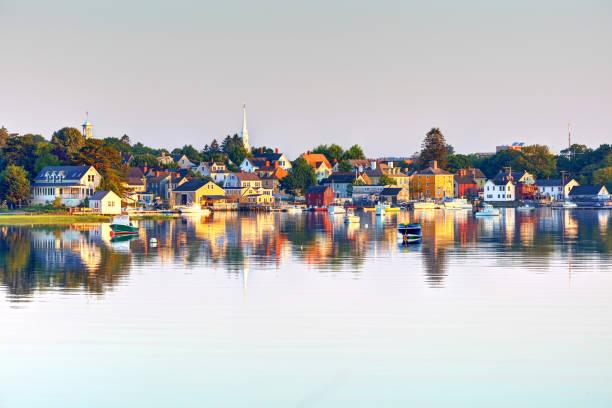 The Wedding Website of Meghan Bard and Raymond Welch