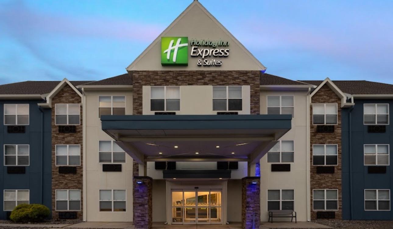 The Wedding Website of Grace Phillips and Tyler Hamilton