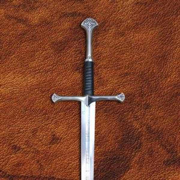 The Lord of the Rings Anduril Sword