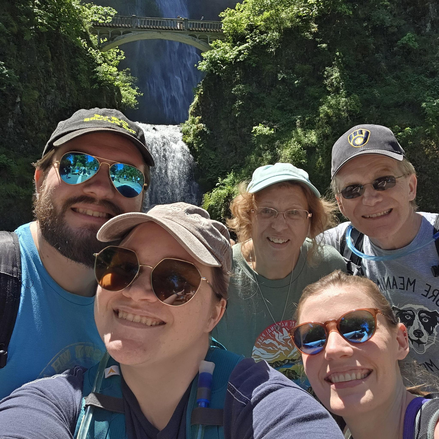 Hiking Multnomah Falls with Megan and Alexis' parents.