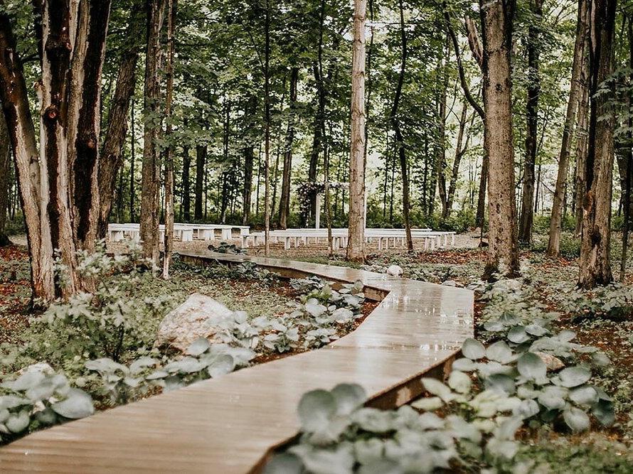 The Wedding Website of Maddie Rutan and Jacques Larochelle