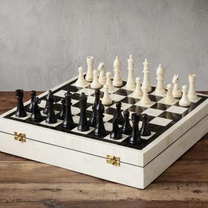 Jimena Boxed Chess Set