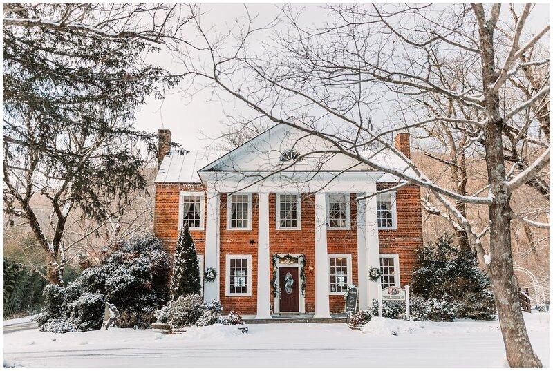 The Wedding Website of Samantha Sharrett and Tyler Owens