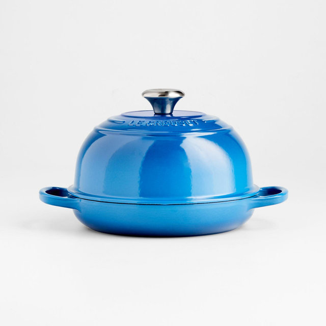 Le Creuset ® 9.5" Marseille Bread Oven