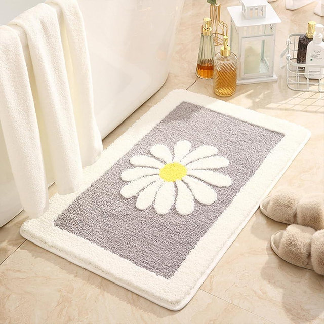 Bazasa Bathroom Mat Cute Daisy Bath Rug White and Yellow Flower Decor Carpet Super Absorbent Non Slip Microfiber Bathroom Rug Machine Washable Bathtub Mats for Shower (20 x 32 inches)