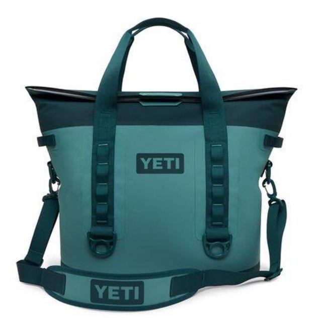 Yeti Hopper M30 (in Navy!)