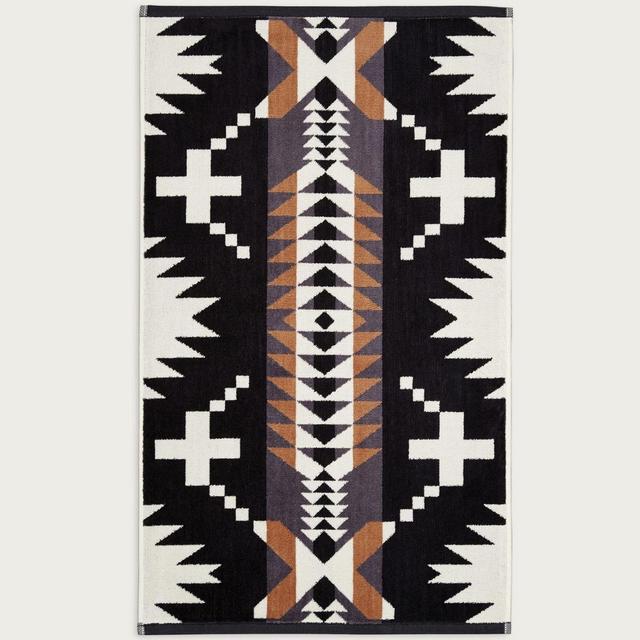 SPIDER ROCK TOWEL COLLECTION