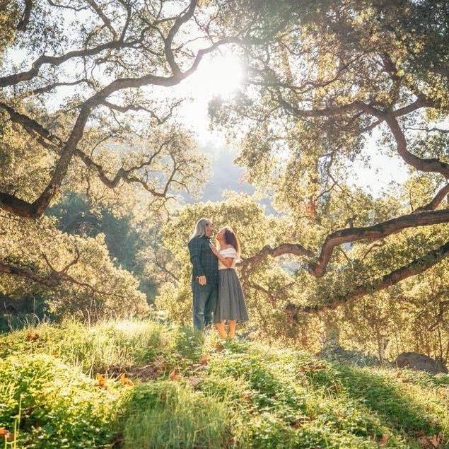 Engagement photos by Miguel Ozuna Photography https://miguelozuna.com/