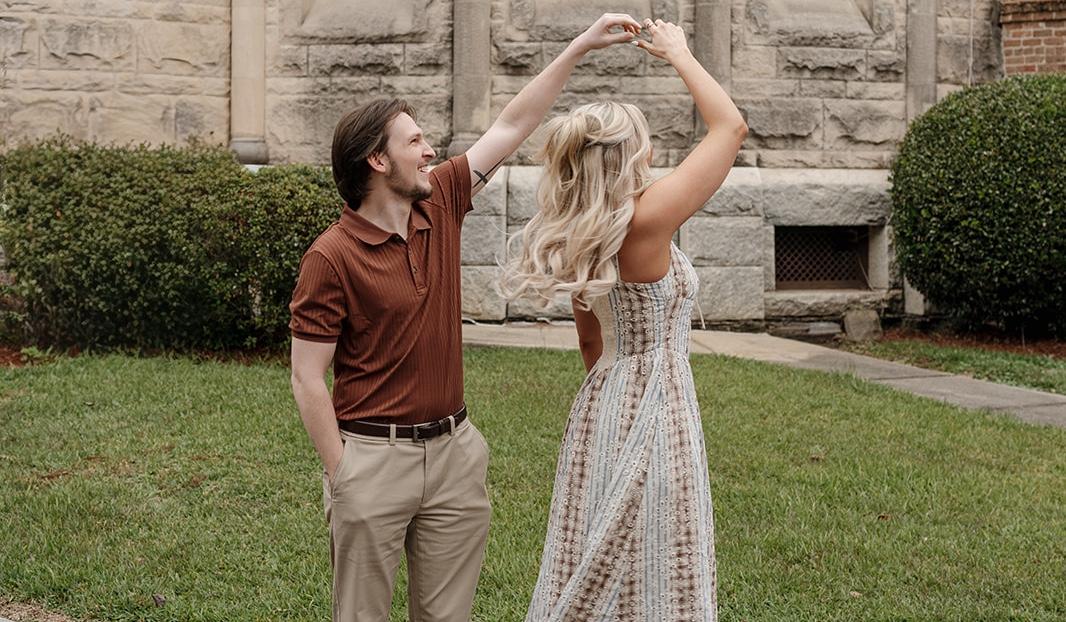 The Wedding Website of Victoria Lynn Nichols and Caleb M. Lovitt