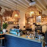 Hutch & Waldo Cafe