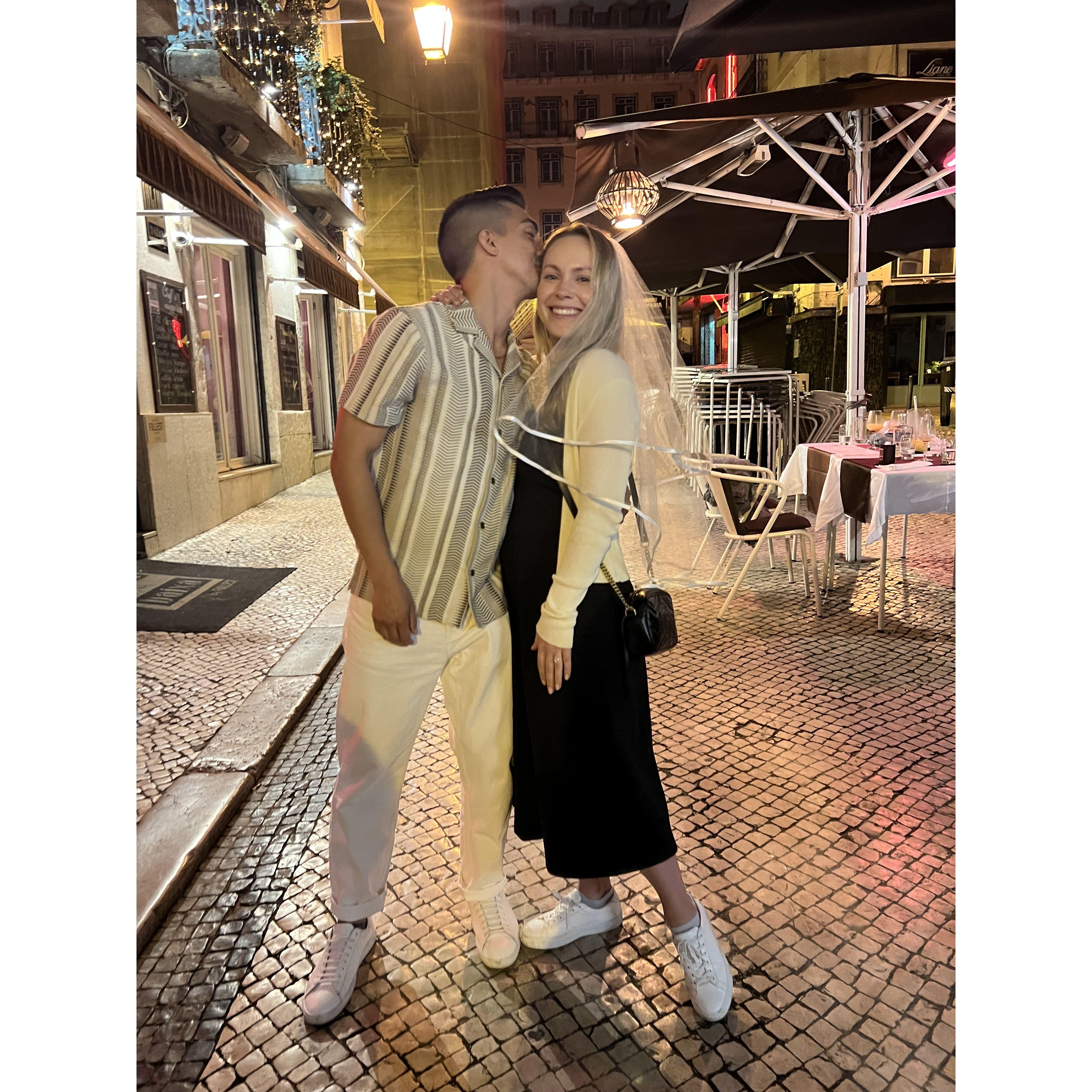 stealing bachelorette veils in Lisbon