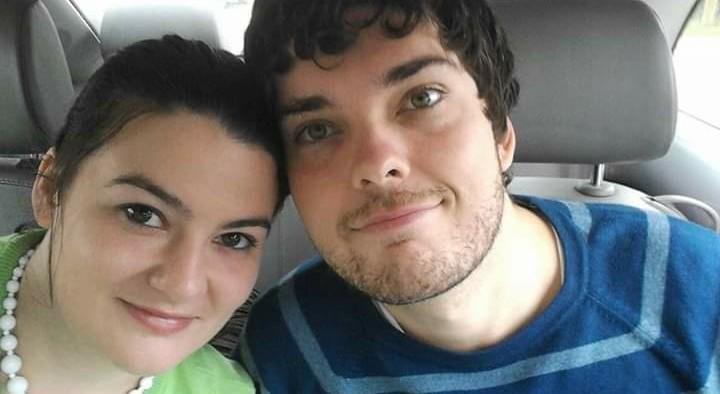 The Wedding Website of Amanda Barton and Erik Hill