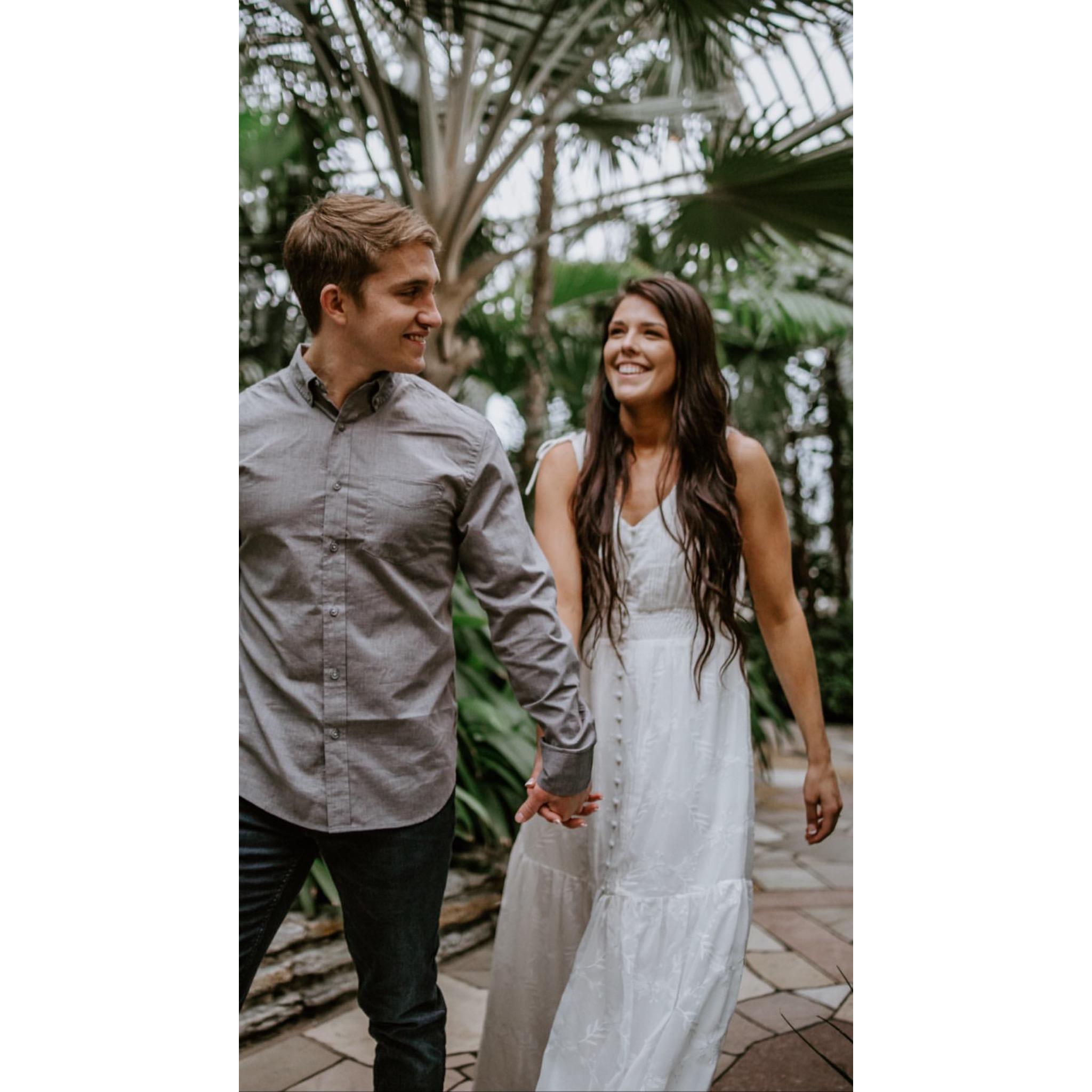 We won this photoshoot off of instagram and got to shoot at the MN Como zoo and Conservatory!! It was a blast!!