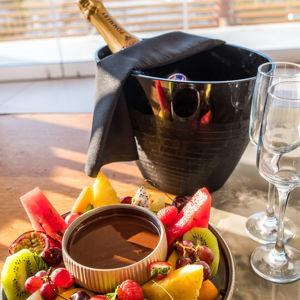 Happy Anniversary Basket